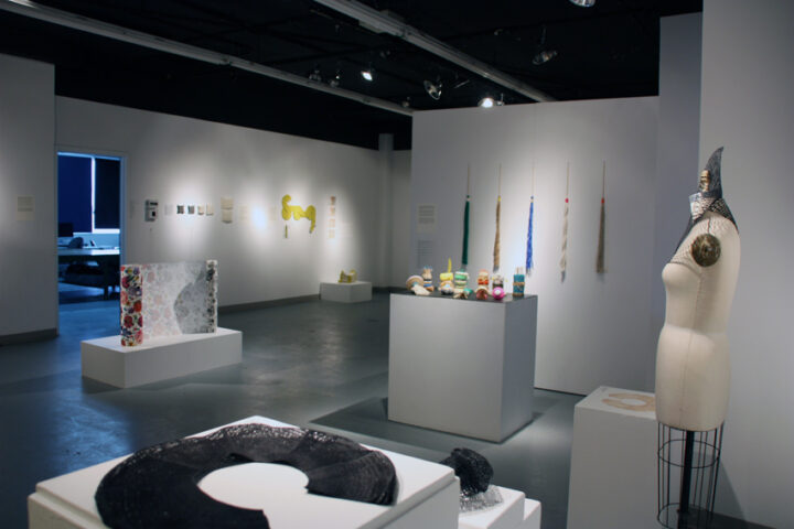 Exposition Correspondances
