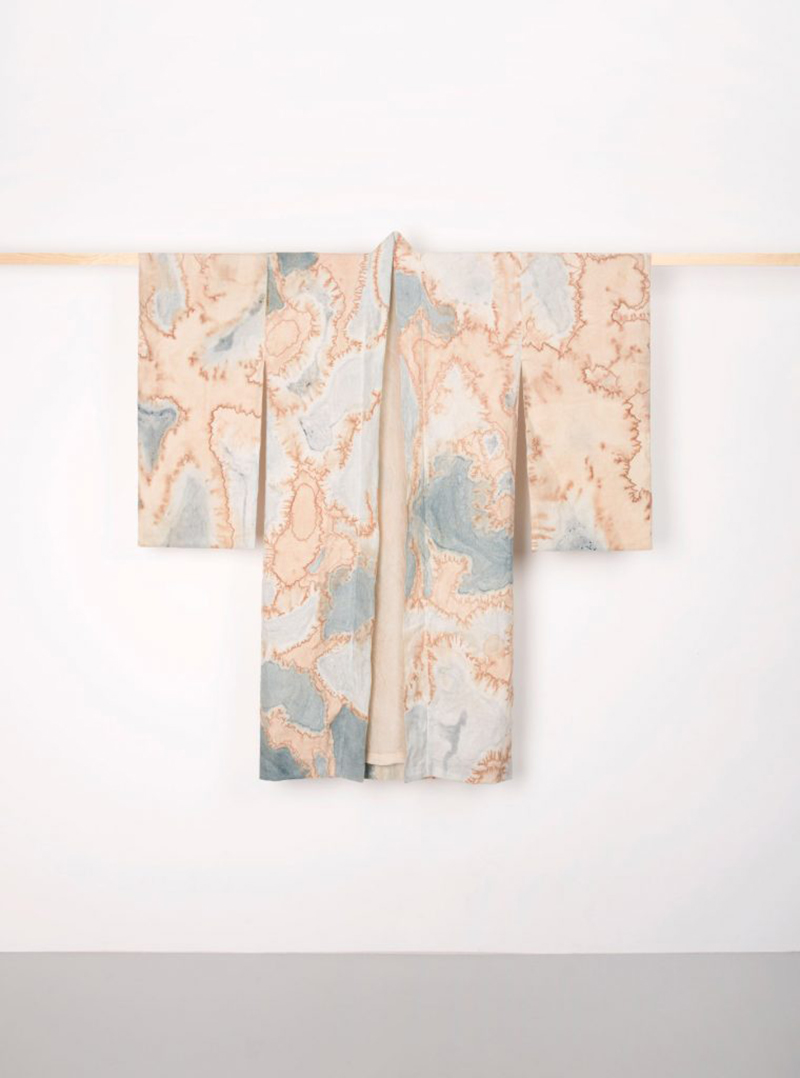 Kaumera Kimono