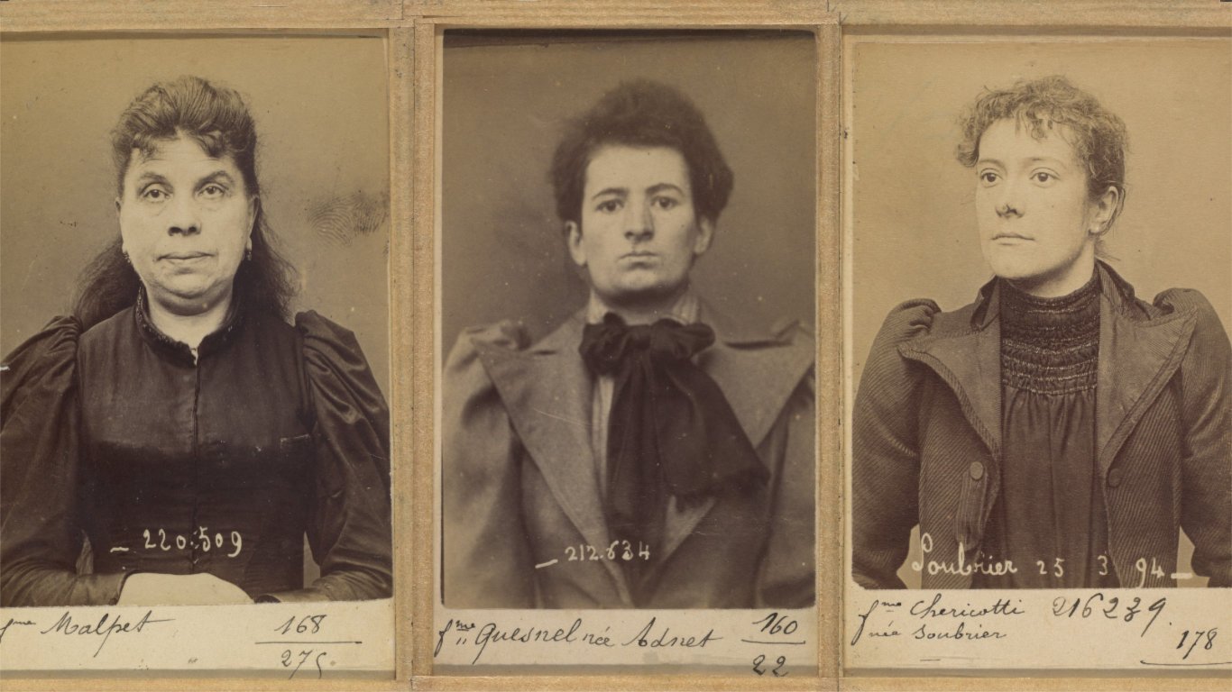 Couturières anarchistes